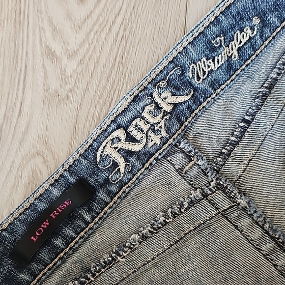Rock 47 by Wrangler Low Rise Bootcut Jeans, Size 9/10 - Picture 11 of 16